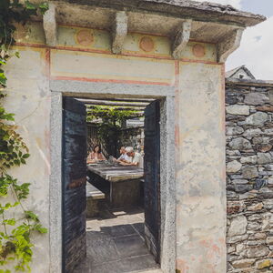 Eingang, Stein, Tessin,