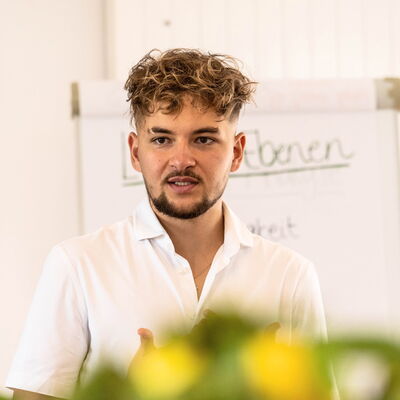 Workshops für Yogaehrerinnen und CoachInnen bei Yoga Veda Ausbildungen